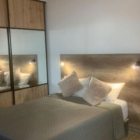 Studio Tout Equipe Pres Des Grands Buffets, Narbonne Eksteriør billede
